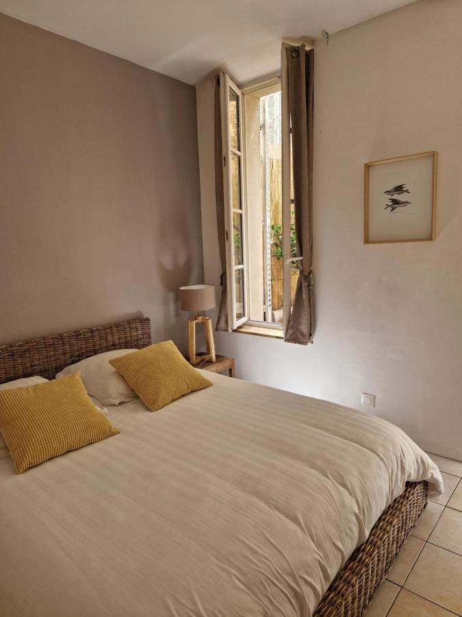 דירות מרסיי 2 Pieces Dans Le Centre Avec Petite Terrasse 3*** מראה חיצוני תמונה