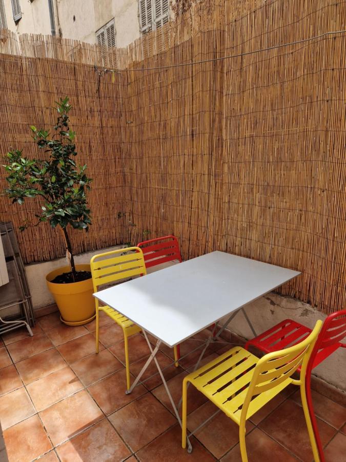 דירות מרסיי 2 Pieces Dans Le Centre Avec Petite Terrasse 3*** מראה חיצוני תמונה